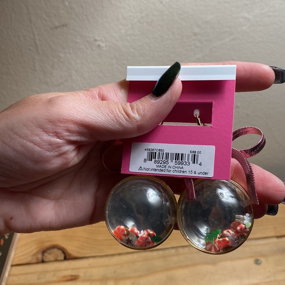 Betsey Johnson Holiday Snow Globe Christmas Ornament Dangle Earrings new - Picture 3 of 5